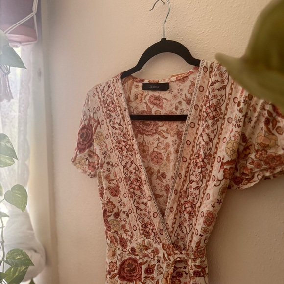 Zesica Women’s Floral V-Neck Maxi Wrap Dress sz. M - Picture 2 of 8